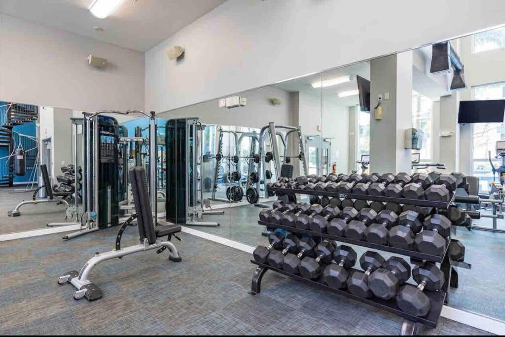 Luxury Apt 3 Mins To Dt Tampa -Pool-Gym-Balcony Esterno foto