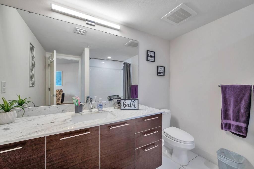 Luxury Apt 3 Mins To Dt Tampa -Pool-Gym-Balcony Esterno foto
