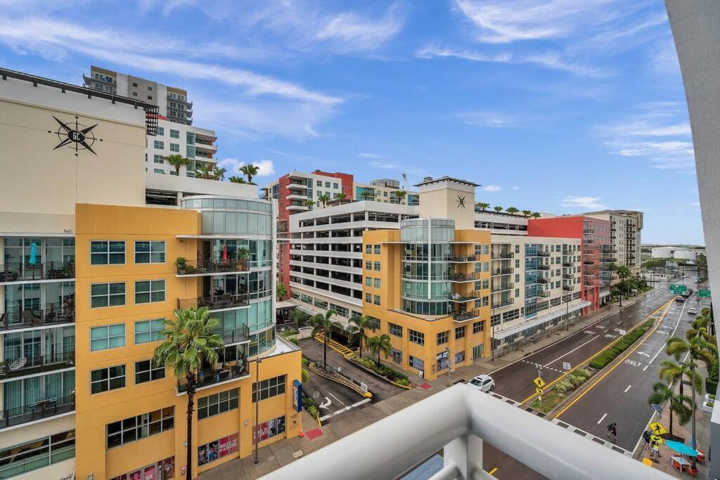 Luxury Apt 3 Mins To Dt Tampa -Pool-Gym-Balcony Esterno foto