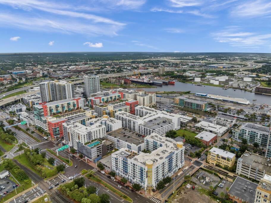 Luxury Apt 3 Mins To Dt Tampa -Pool-Gym-Balcony Esterno foto